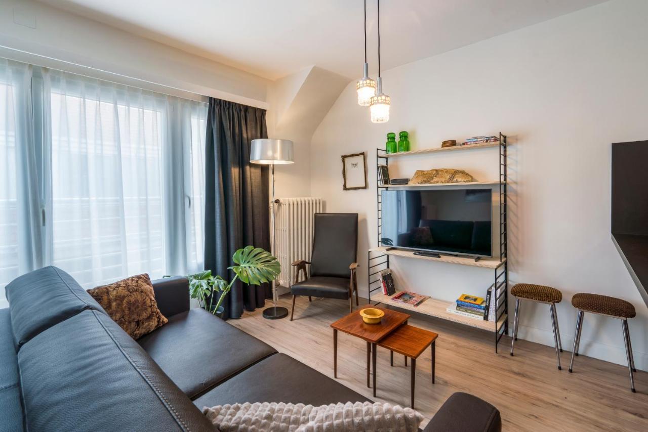 Apartment Retro Woning Te Centrum Oostende, 5min De Kust Ostend