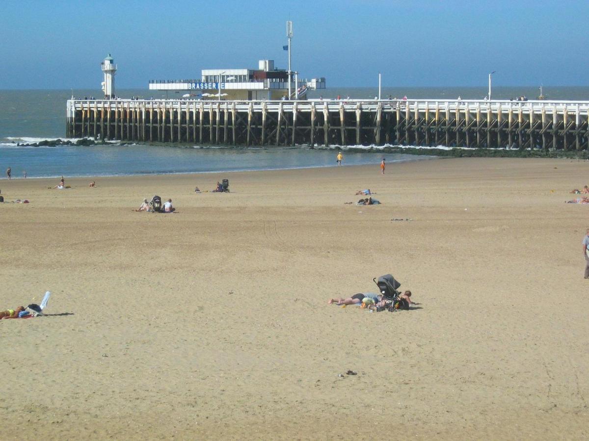 Retro Woning Te Centrum Oostende, 5min De Kust * Ostend